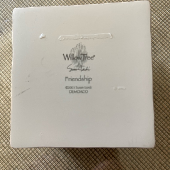 Willow tree friendship box. - Picture 4 of 7